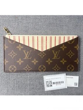 Louis Vuitton x Grace Coddington monogram zippy pouch